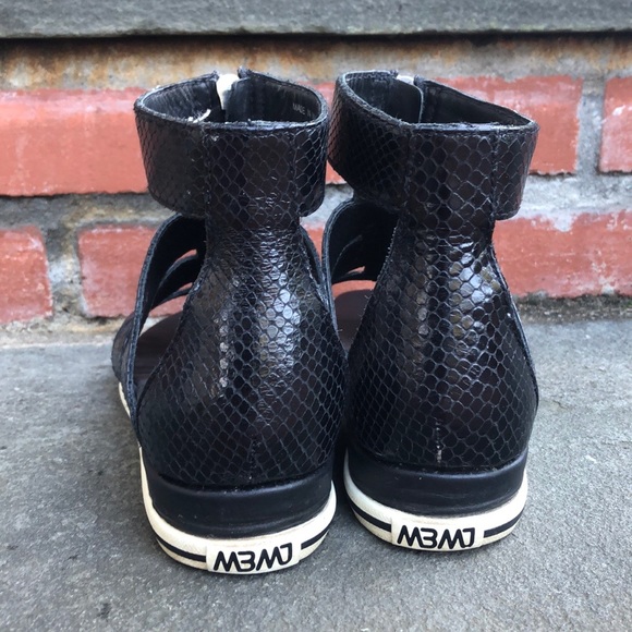 Marc by Marc Jacobs zipper feau snakeskin sandal - Picture 4 of 5